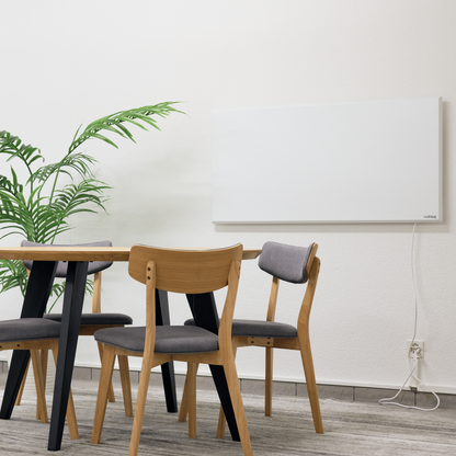 Ultraflaches ecoheat Classic-T 900 Infrarotpanel zur Wandmontage, ideal für Räume bis 8 m².
