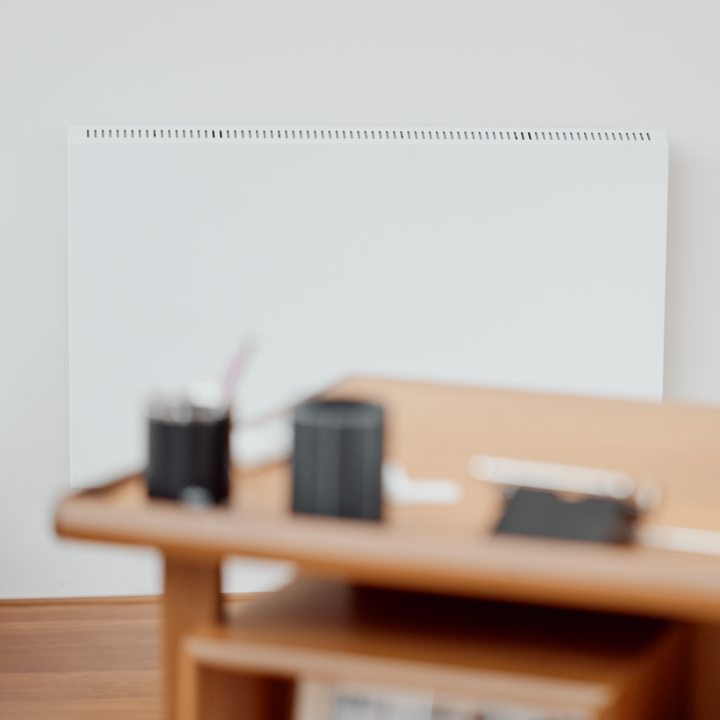 ecoheat Hybrid-T 1000 Heizgerät in Hybridtechnologie, 1000 W Leistung, Wandmontage, ideal für Räume bis 10 m²