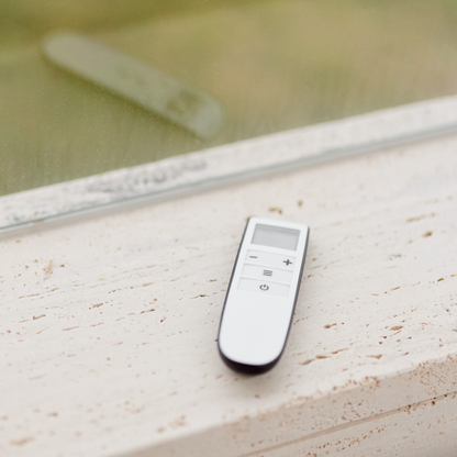 Steuergerät ecoheat Remote-T zur drahtlosen Steuerung von ecoheat Classic-T und Hybrid-T Heizungen.