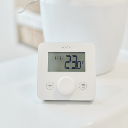 Der ecoheat Sensus regelt deine Aura- oder Vitrea-Heizung punktgenau – mit komfortabler Bedienung und zeitgesteuerten Heizphasen.