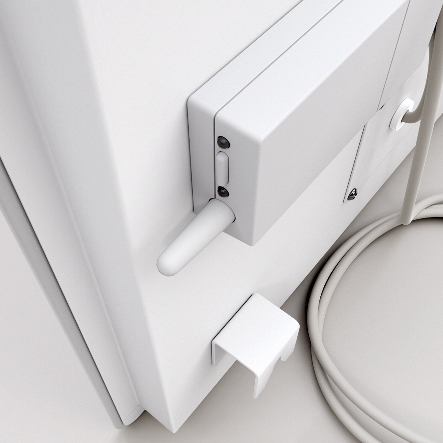 Elegantes ZenSwiss Deluxe Infrarotpanel 570W, 40 cm x 170 cm, montiert an der Decke, aus hochwertigem Glas.