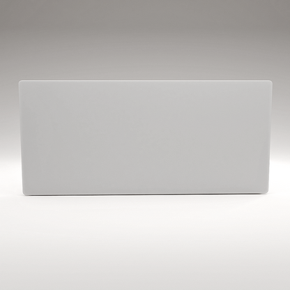 ZenSwiss Deluxe Infrarotpanel in weiss mat mit 550W Heizleistung, 54 cm x 118 cm, für Deckenmontage.