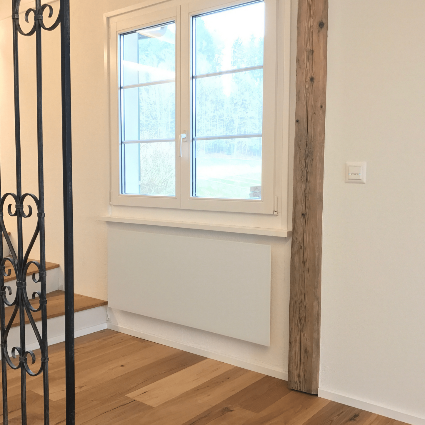 ZenSwiss Deluxe Infrarotpanel 800W in Matt Weiss, elegantes Design für Wandmontage, Swiss Made.