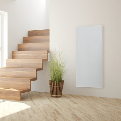 ZenSwiss Niedrigenergie-Infrarotheizung 550W, elegantes Design in Matt Weiss, Wandmontage, 54 x 118 cm.
